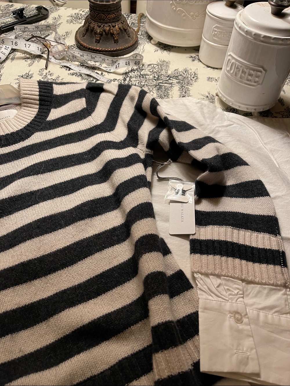 New with tags Brochu Walker cashmere and wool sweater - Picture 5 of 10
